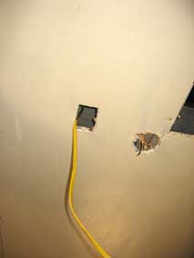 Electrical wire coming down for ceiling receptacle