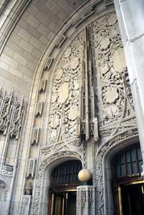 Tribune Tower (Hood and Howells, 1925)