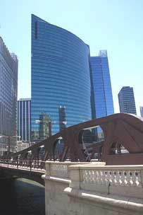 333 West Wacker Drive (Kohn Pedersen Fox, 1983)