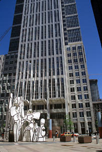 Chicago Title and Trust (Kohn Pedersen Fox, 1992)