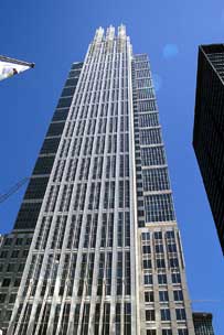 Chicago Title and Trust (Kohn Pedersen Fox, 1992)