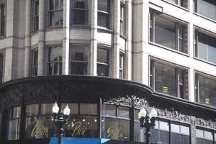 Carson Pirie Scott (Louis Sullivan, 1899)