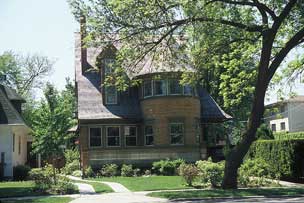 Walter H. Gale House (Frank Lloyd Wright, 1892)