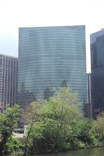 333 West Wacker Drive (Kohn Pedersen Fox, 1983)