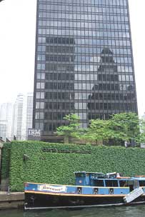 IBM Building (Ludwig Mies van der Rohe, 1973)