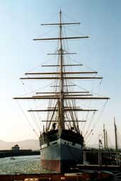 facing the <em>Balclutha</em> at the National Maritime Museum, Hyde Street Pier