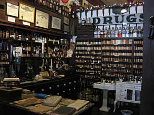 Oklahoma Frontier Drugstore Museum
