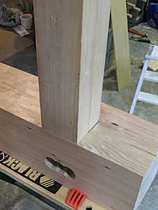 Short stretcher dry fit in leg mortise