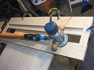 Router in jig to make batten sliding dovetail slot